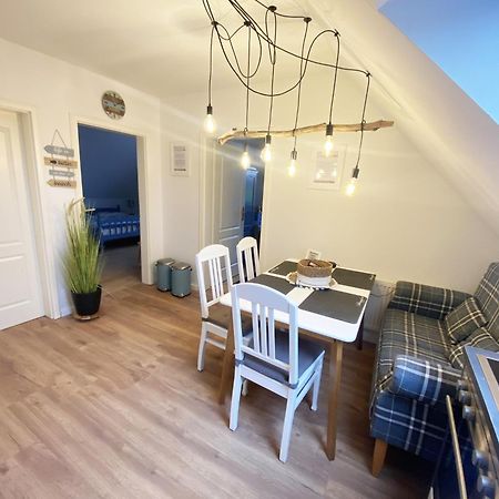Ferien Im Wangerland Ferienwohnung Leuchtturm Minsen Schillig Hund Pool Sauna Norderaltendeich Экстерьер фото