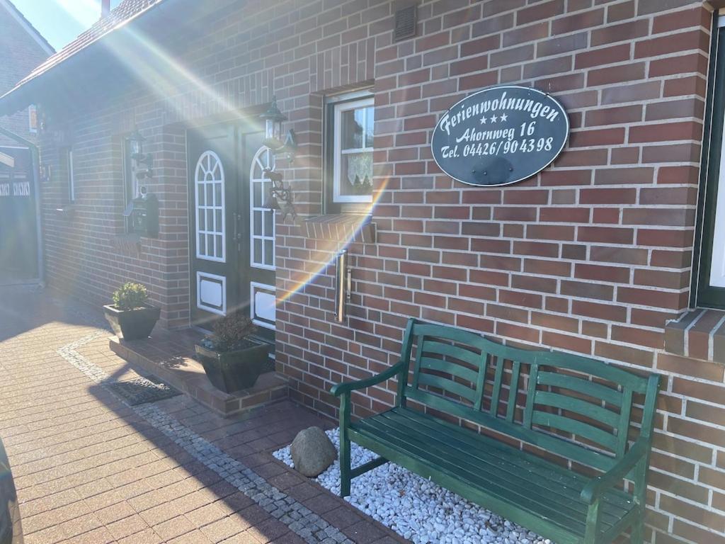 Ferien Im Wangerland Ferienwohnung Leuchtturm Minsen Schillig Hund Pool Sauna Norderaltendeich Экстерьер фото