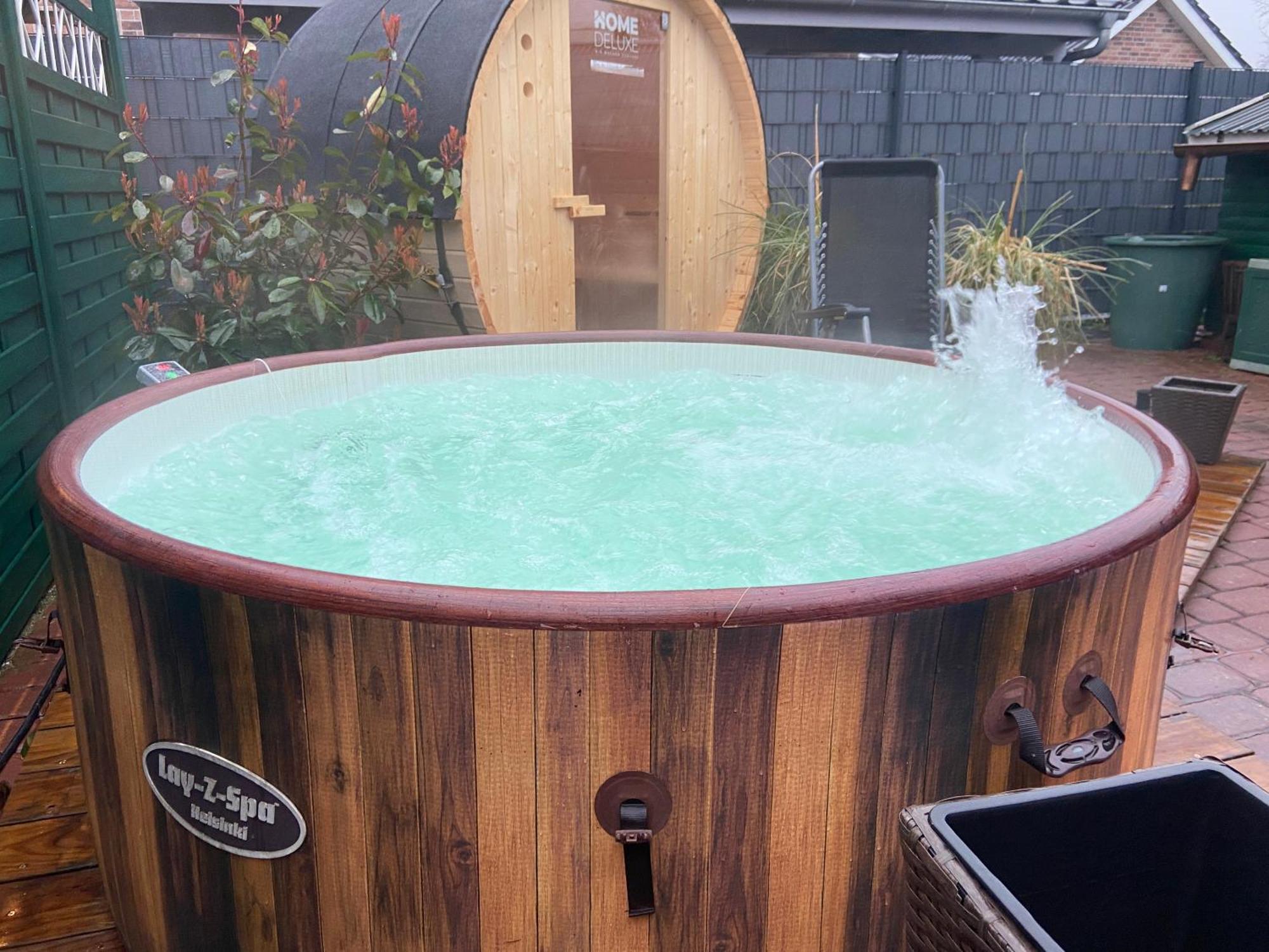 Ferien Im Wangerland Ferienwohnung Leuchtturm Minsen Schillig Hund Pool Sauna Norderaltendeich Экстерьер фото